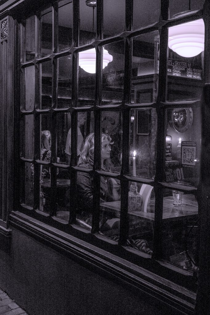 Senka Loosemore – Street Photography