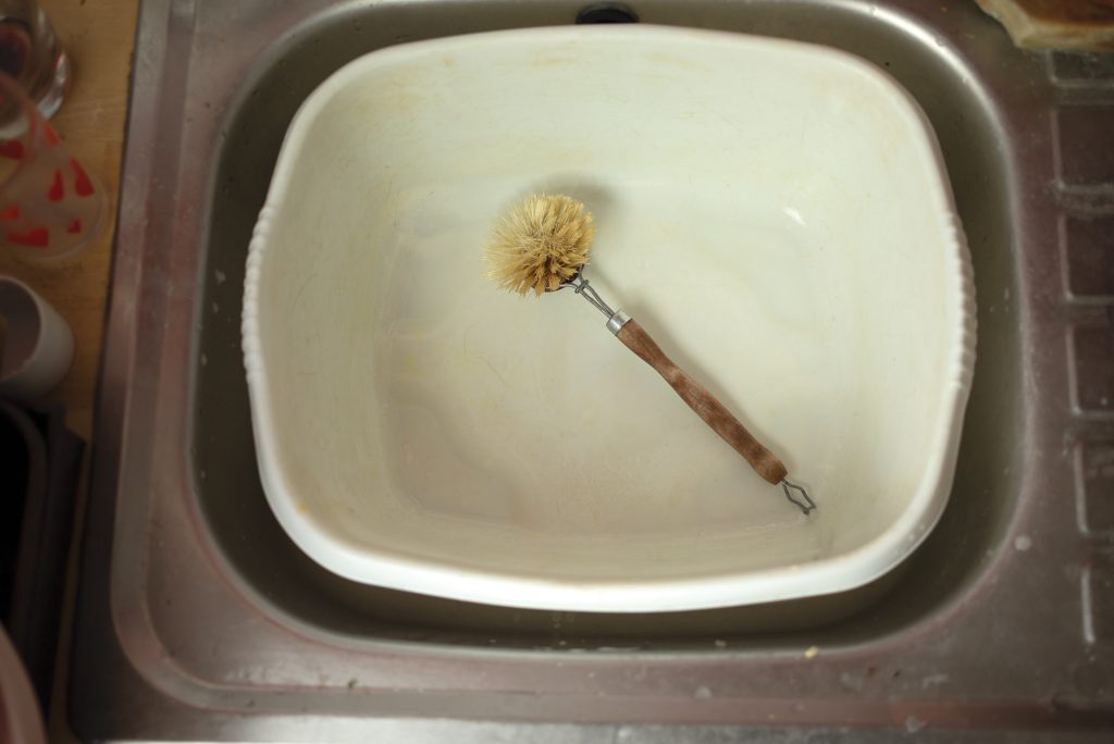 Senka Loosemore – Exposure Syndrome - The Dishes